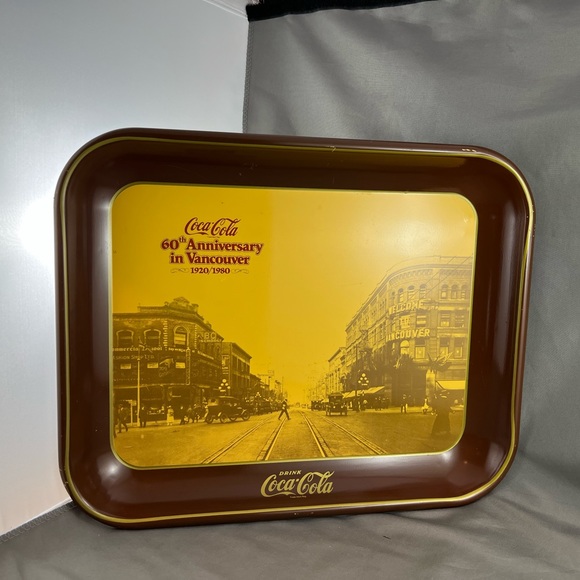 Coca Cola 60th Anniversary in Vancouver 1920-1980 tin tray
Length 13.5”Width 11” - Picture 1 of 4